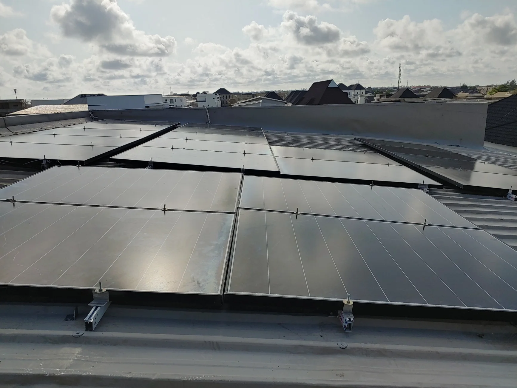 Rooftop solar PV array